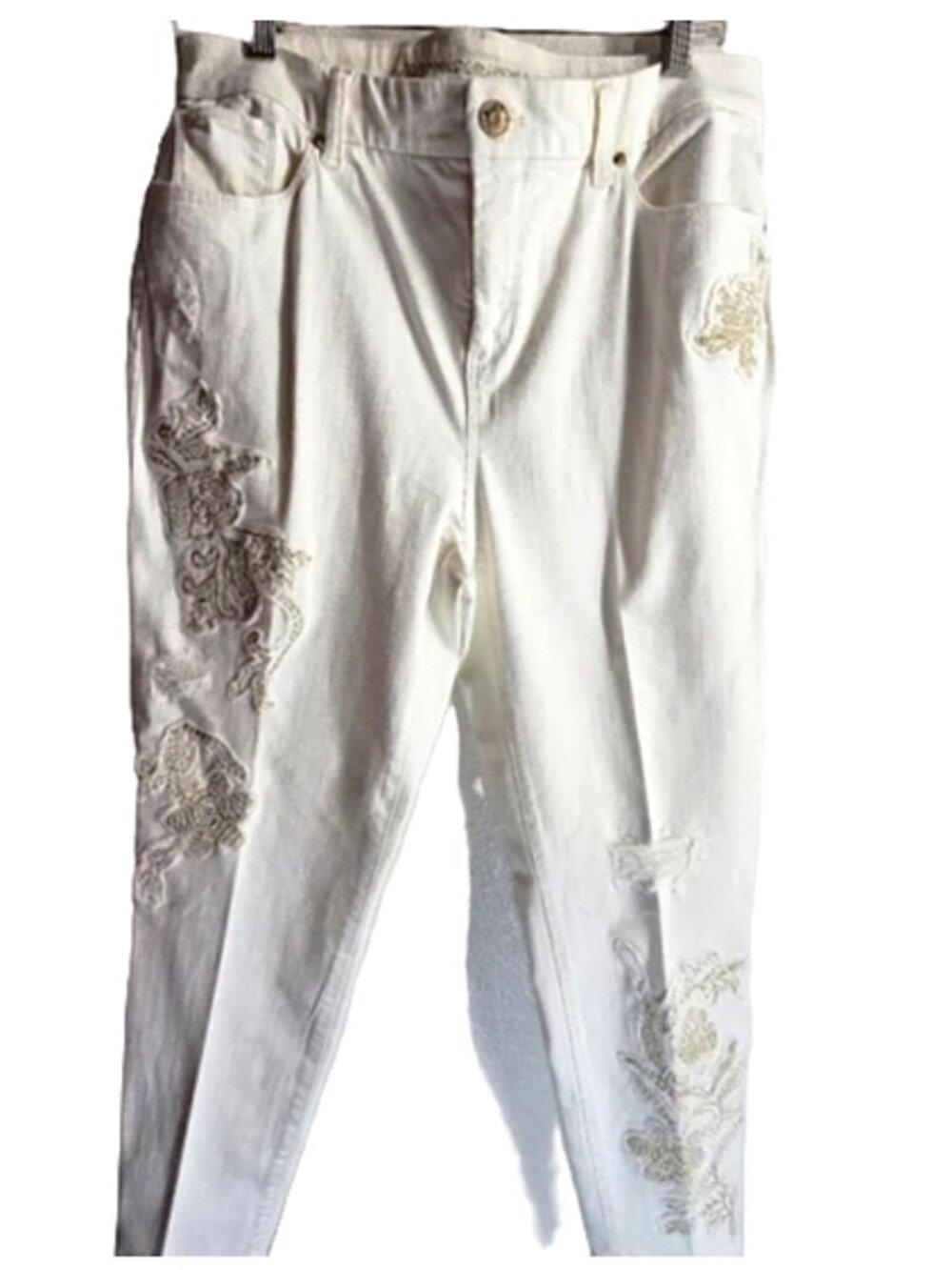 Chico's So Slimming White Metallic Embroidered Distressed Ankle jeans Size 1.5